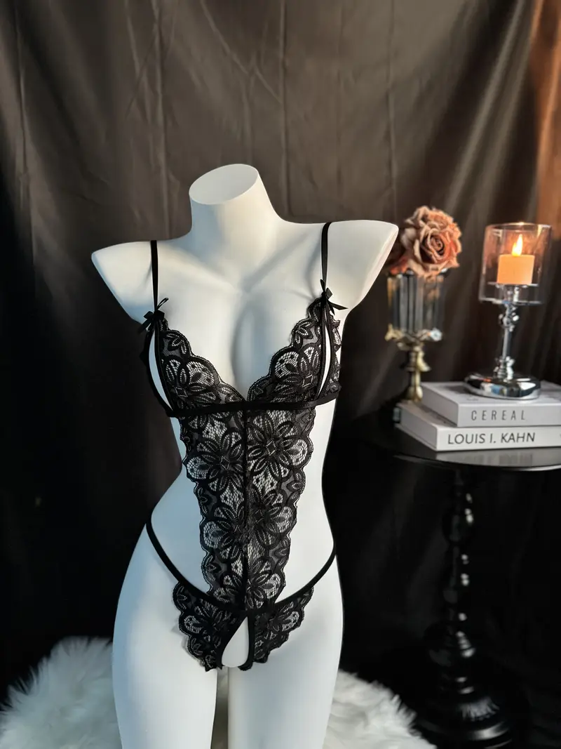 Sexy Underwire Floral Lace Sheer Lingerie Set for Women See Through Bra and Panty