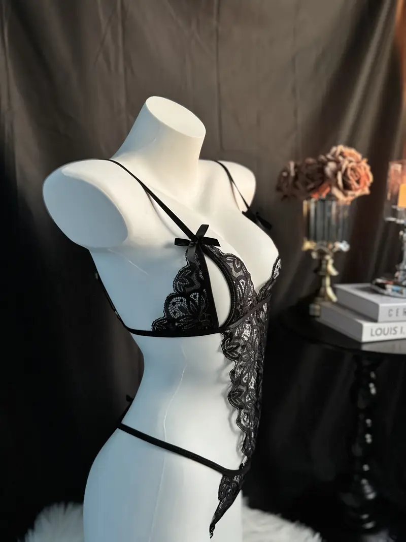 Sexy Underwire Floral Lace Sheer Lingerie Set for Women See Through Bra and Panty